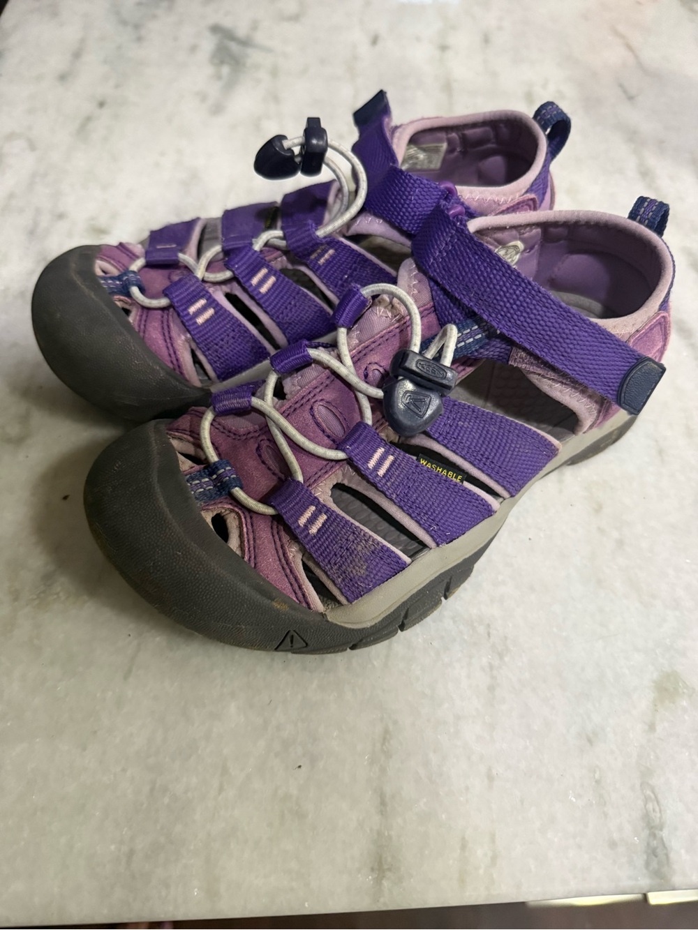 Keen sandals youth 2